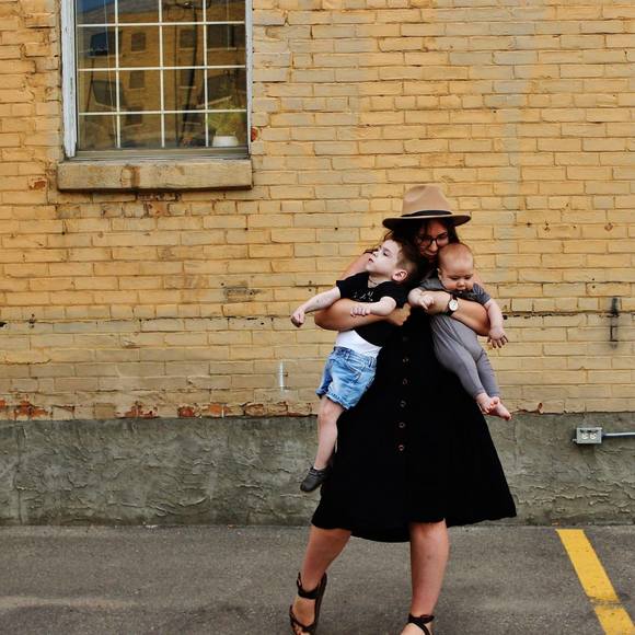 Meet your Posher, Lindsey - Picture 5 of 5